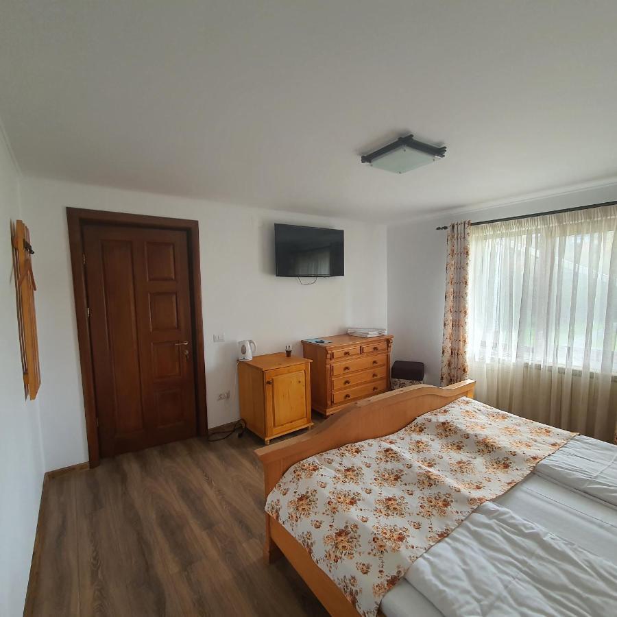 Casa Sofia Apartment Baltatesti Exterior photo